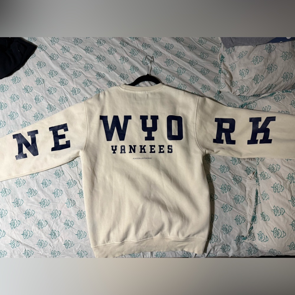 New York Yankees sweater